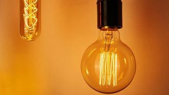 الإضاءة الليلية تزيد من خطر الإصابة بالزهايمر