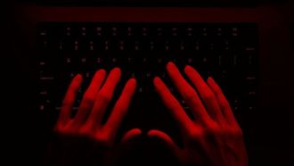 حماية بياناتك من استخدام تدريب الذكاء الاصطناعي