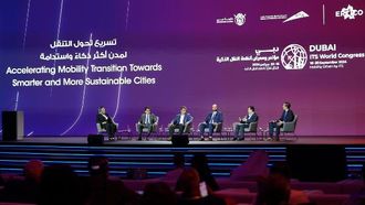 خبراء يناقشون النقل الذكي في دبي