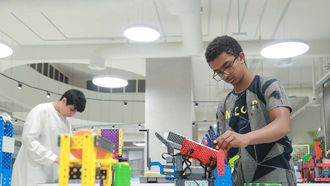 افتتاح الدورة الخامسة لجائزة الشيخ سلطان