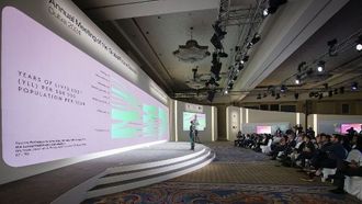 خبراء يناقشون تحديات المناخ واللاجئين