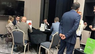 غرفة دبي تبرم صفقات تجارية في صربيا