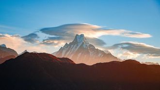 رؤى جيولوجية حول ارتفاع إيفرست القياسي