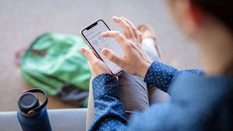 علامات رئيسية لإدمان الهاتف!