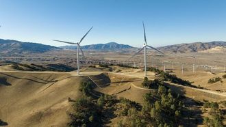 مصدر تستحوذ على نصف شركة تيرا-جين للطاقة القابضة