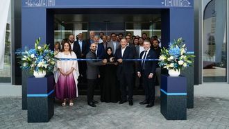 افتتاح صالة عرض جيلي الجديدة في أبوظبي