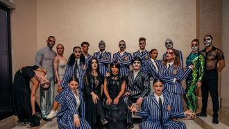 سيرك القراصنة في الهالوين بفندق ريكسوس باب البحر