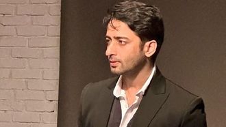 Raanjhan Song Review: Shaheer And Kriti's Chemistry