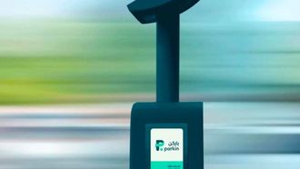 دبي تطبق سياسة جديدة لتعرفة مواقف السيارات