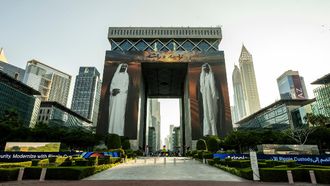 New Artwork At DIFC Gate Celebrates UAE Leaders
