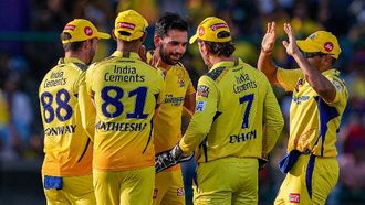 Mumbai Indians Acquire Deepak Chahar For IPL 2025