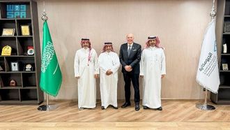 الهيئة السعودية للمساحة تلتقي مدير المنظمة الهيدروغرافية الدولية