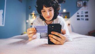 IDEMIA Survey Insights On UAE Payment Cards