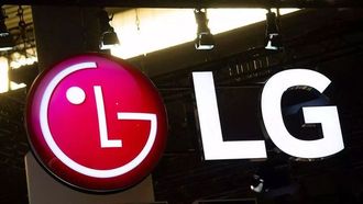 القطب المغناطيسي الشمالي يبطئ حركته نحو روسيا