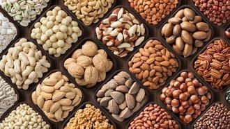 المكسرات: إضافة حيوية لصحة الدماغ