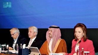 الأمير فهد يفتتح جمعية الخماسي الحديث