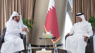 قطر والاتحاد الدولي للسيارات يناقشان ابتكارات رياضة السيارات