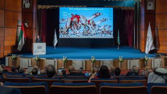 سلطان بن أحمد القاسمي في المنتدى العربي