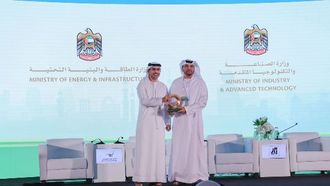 الإمارات تطلق مشروعاً للنمو الصناعي المستدام