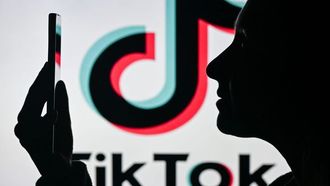  TikTok يحظر استخدام فلاتر التجميل