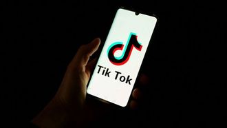 الكونجرس يطالب بإزالة تطبيق TikTok من متاجر التطبيقات الأمريكية