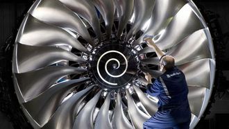 وصول أول محرك ترنت 1000 إلى داهليويتز