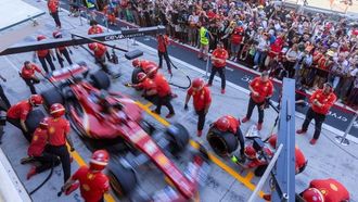 فرق الفورمولا 1 تستعد للسباق الختامي في أبو ظبي