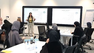 الشارقة تعزز مهارات المقيمين في التثقيف الصحي