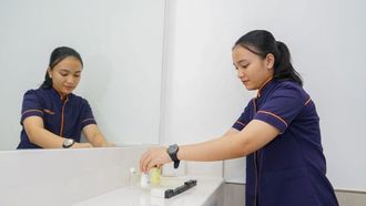 تحسين عمليات الفندق باستخدام خدمة Housekeeping Plus