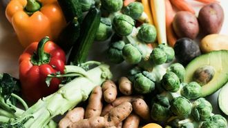 تعزيز الكولاجين بالأطعمة النباتية