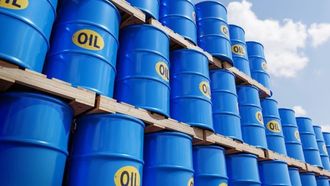 تباين أسعار النفط بعد قرار 