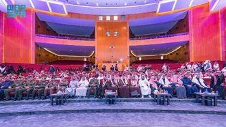 نظام العمل التطوعي المستدام في جامعة الملك خالد