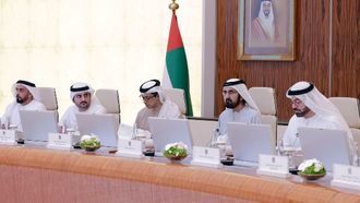 مجلس الوزراء الإماراتي يستعرض تقارير التنافسية العالمية