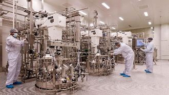 القطاع الصناعي في الإمارات يشهد نمواً في الناتج المحلي الإجمالي بنسبة 57%