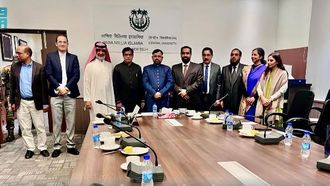 جامعة أم القرى تزور الجامعات الهندية