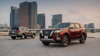 30 عاماً على تأسيس العربية للسيارات مع مهرجان دبي للتسوق