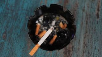 التدخين يقلل متوسط ​​العمر المتوقع بـ 20 دقيقة