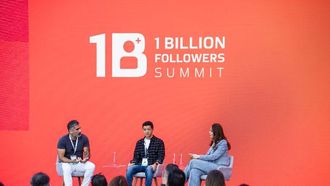 مناقشة دور الذكاء الاصطناعي في إنتاج البث الصوتي في المستقبل