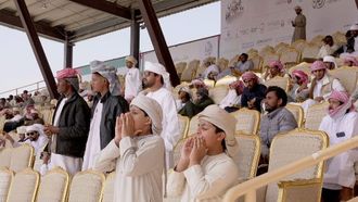 الصحيفة: تواصل الإبل في مهرجان الظفرة