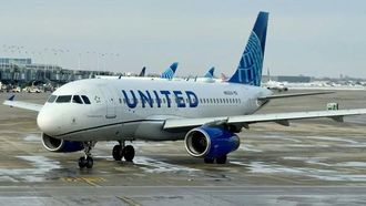 يونايتد إيرلاينز تطلق خدمة الإنترنت ستارلينك على متن الطائرة