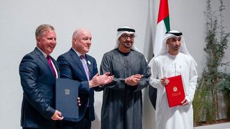 الإمارات ونيوزيلندا توقعان اتفاقية تجارية