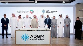 التعاون لتعزيز التعليم الضريبي في دولة الإمارات العربية المتحدة