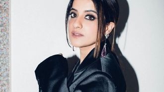 Jasleen Royal Opens For Coldplay In India