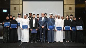 لوكهيد مارتن تحتفل بتخريج متدربين إماراتيين في أبوظبي