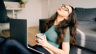 علامات تدل على الإرهاق الشديد