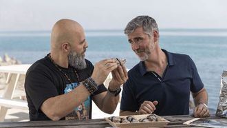 وارنر براذرز ديسكفري تطلق سلسلة الشواطئ العربية