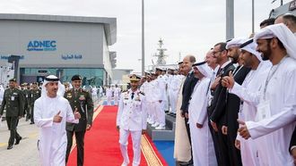 هزاع بن زايد يطلق زورق الصواريخ الطف