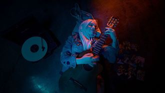 نجاح ألبوم غالية شاكر الأول