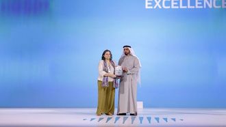 تكريم الفائزين بجائزة التميز الحكومي العالمية