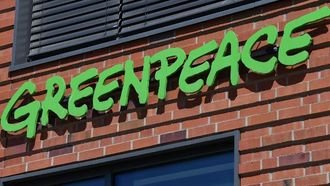غرينبيس تدعو الاتحاد الأوروبي إلى حظر الوقود الأحفوري